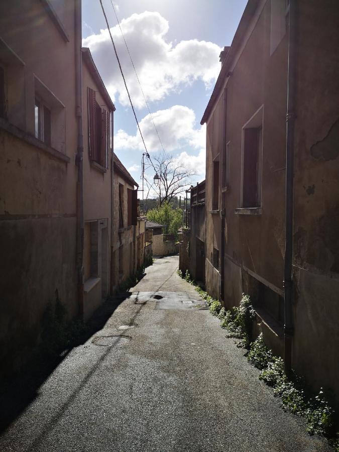 Le Petit Cocon De La Poste Daire Gourdon-en-quercy Dış mekan fotoğraf